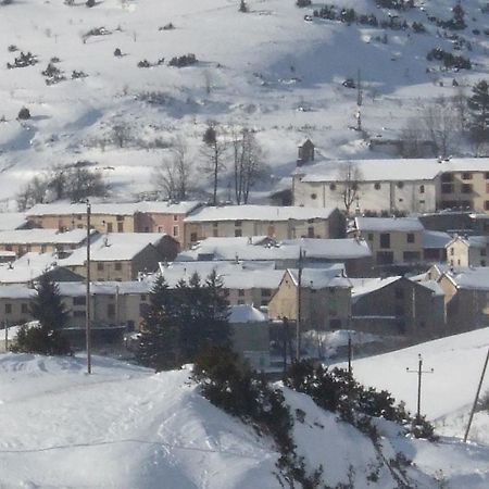 Gites Et Loisirs De Montagne Prades  Eksteriør bilde